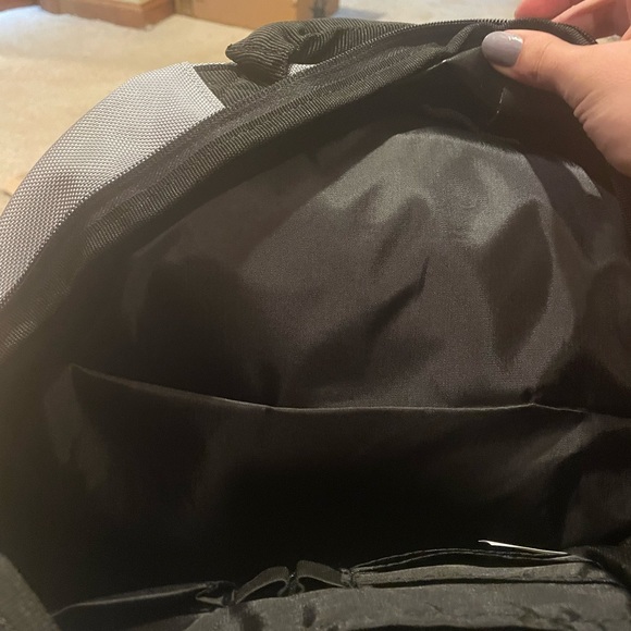 WI Badgers 19 In Laptop Backpack - Picture 7 of 9